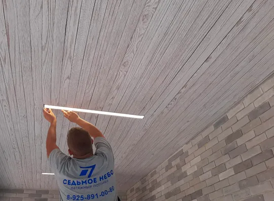 Ремонт и замена натяжного потолка: что нужно знать